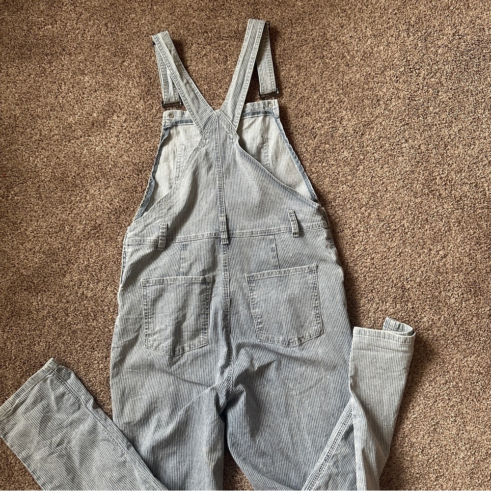 Conductor fitted overalls - Picture 2 of 5